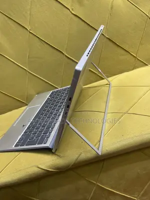 Laptop HP Elite X2 G8 8GB Intel Core i5 SSD 512GB