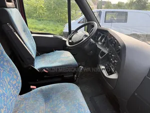 Iveco Daily 2015 Red