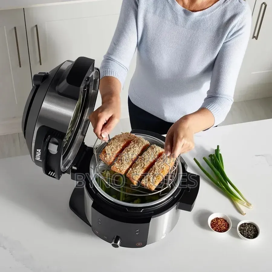 Foodi Max 14-in-1 Smart Lid Multi Cooker