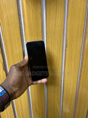 Apple iPhone 12 64 GB Black