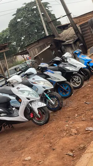 Kymco 2020 White