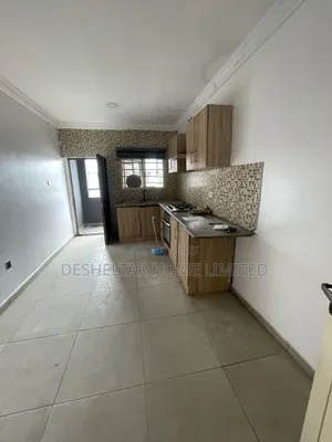 3bdrm Shared Apartment in Southern View Estate, Chevron for rent