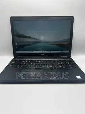 Laptop Dell Precision 3530 16GB Intel Core i7 SSD 512GB