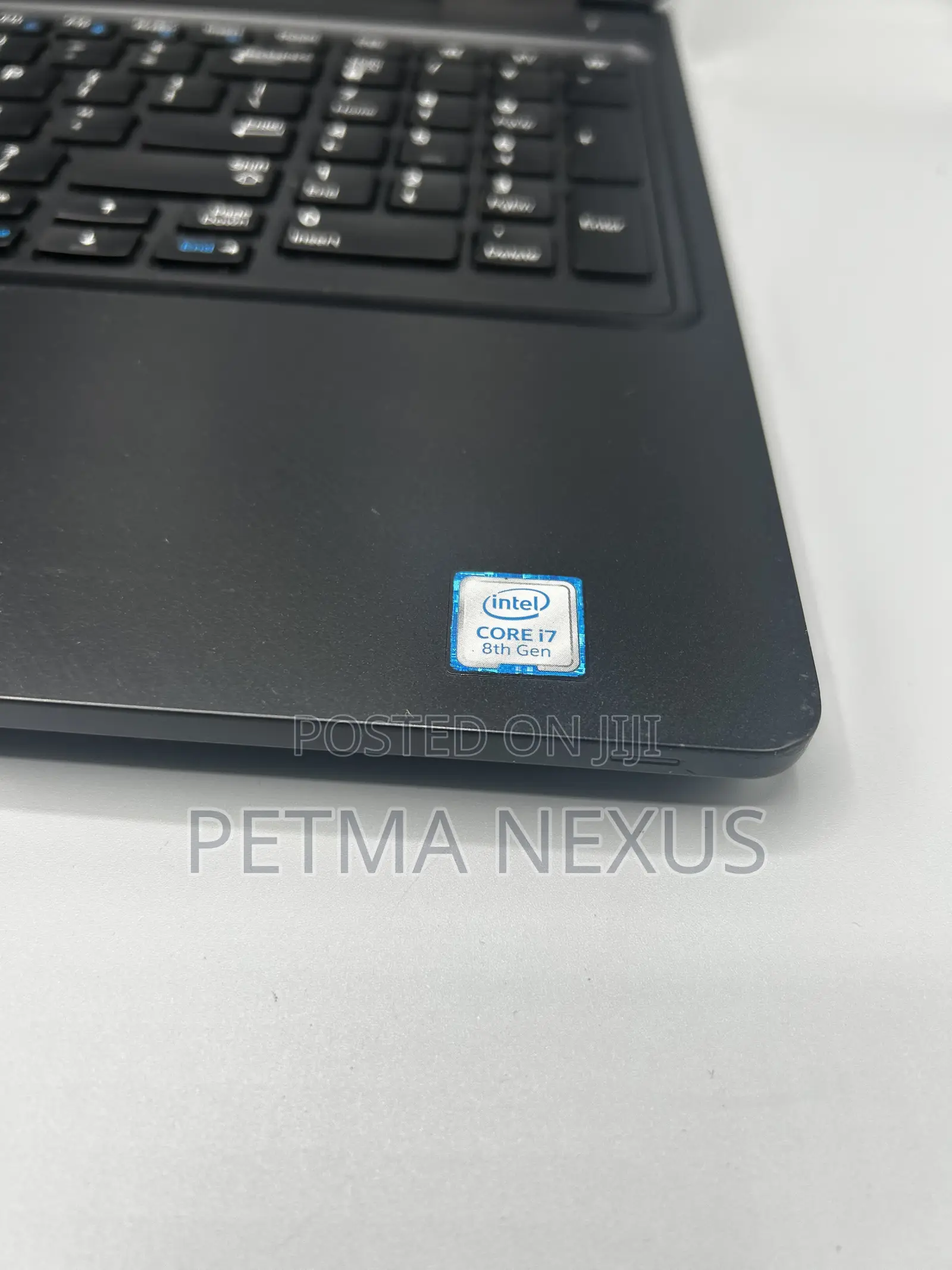 Laptop Dell Precision 3530 16GB Intel Core i7 SSD 512GB