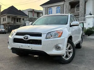 Toyota RAV4 3.5 Limited 4x4 2012 White