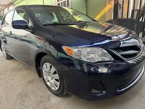 Toyota Corolla LE 4dr Sedan (1.8L 4cyl 4A) 2012 Blue