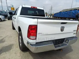 RAM 1500 2015 White