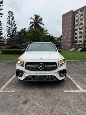 Mercedes-Benz GLB-Class GLB 250 4MATIC 2022 White