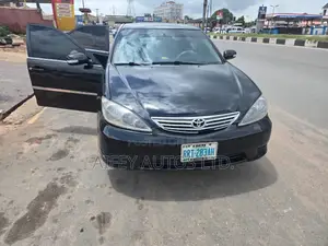 Toyota Camry 2005 Black