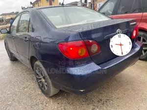 Toyota Corolla 2004 Blue