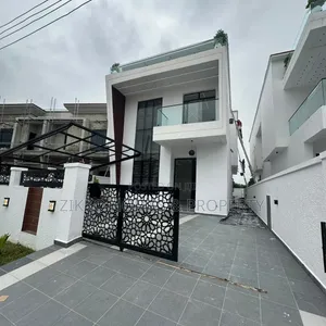 5bdrm Duplex in Sangotedo for sale