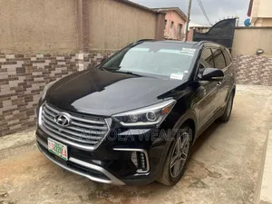 Hyundai Santa Fe 2017 Black