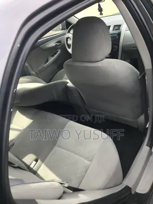 Toyota Corolla 2009 Gray