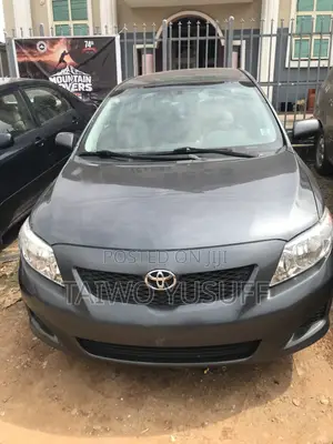 Toyota Corolla 2009 Gray