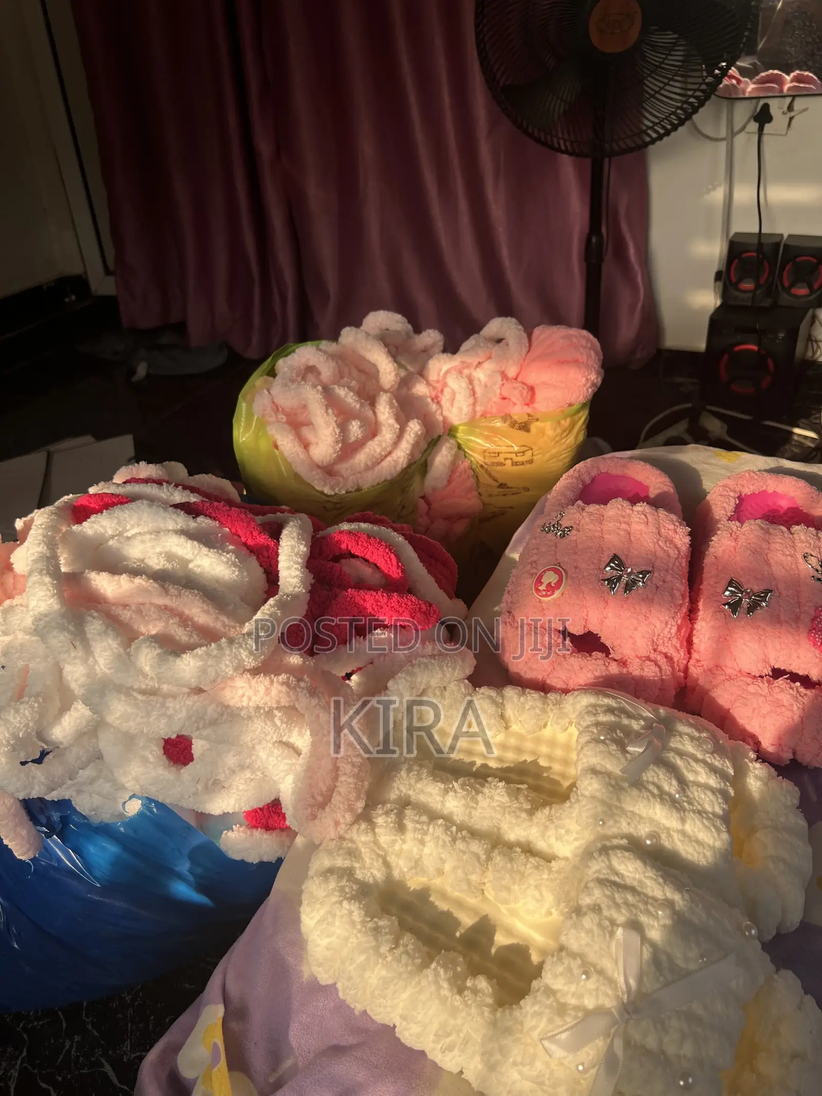 26 Pieces of Chunky Yarn