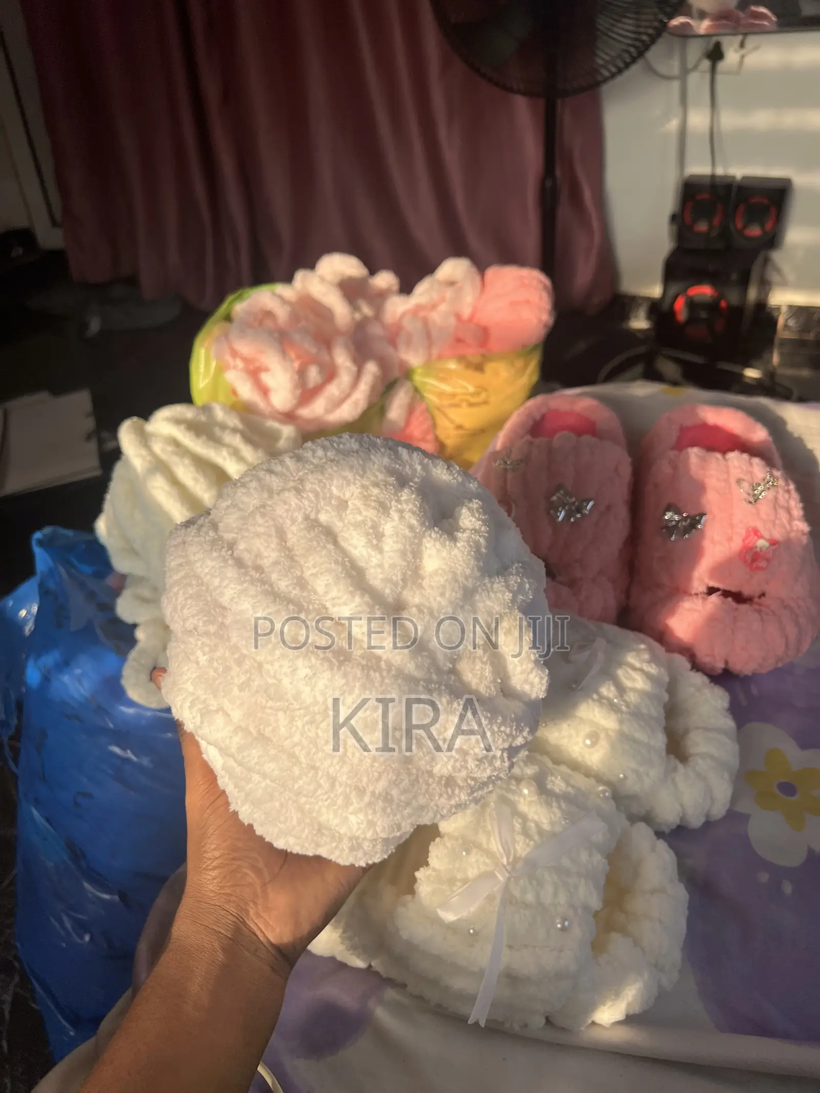 26 Pieces of Chunky Yarn
