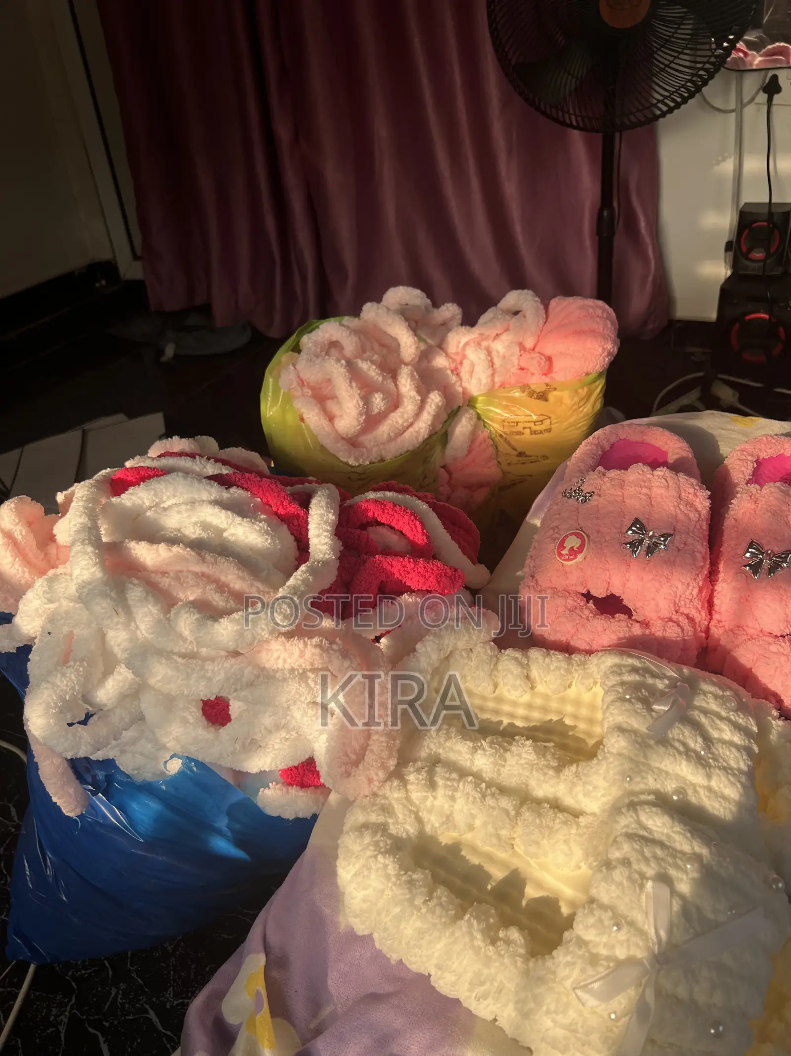 26 Pieces of Chunky Yarn