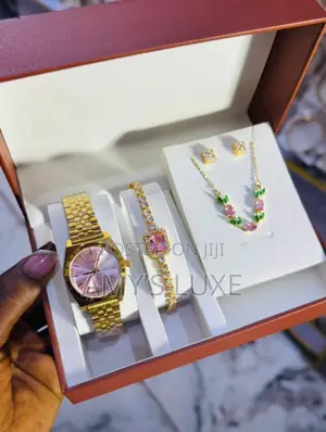 Women’s Luxury Gold Watch Jewelry Set