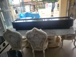 Classic Loyal Dining Table and Chairs