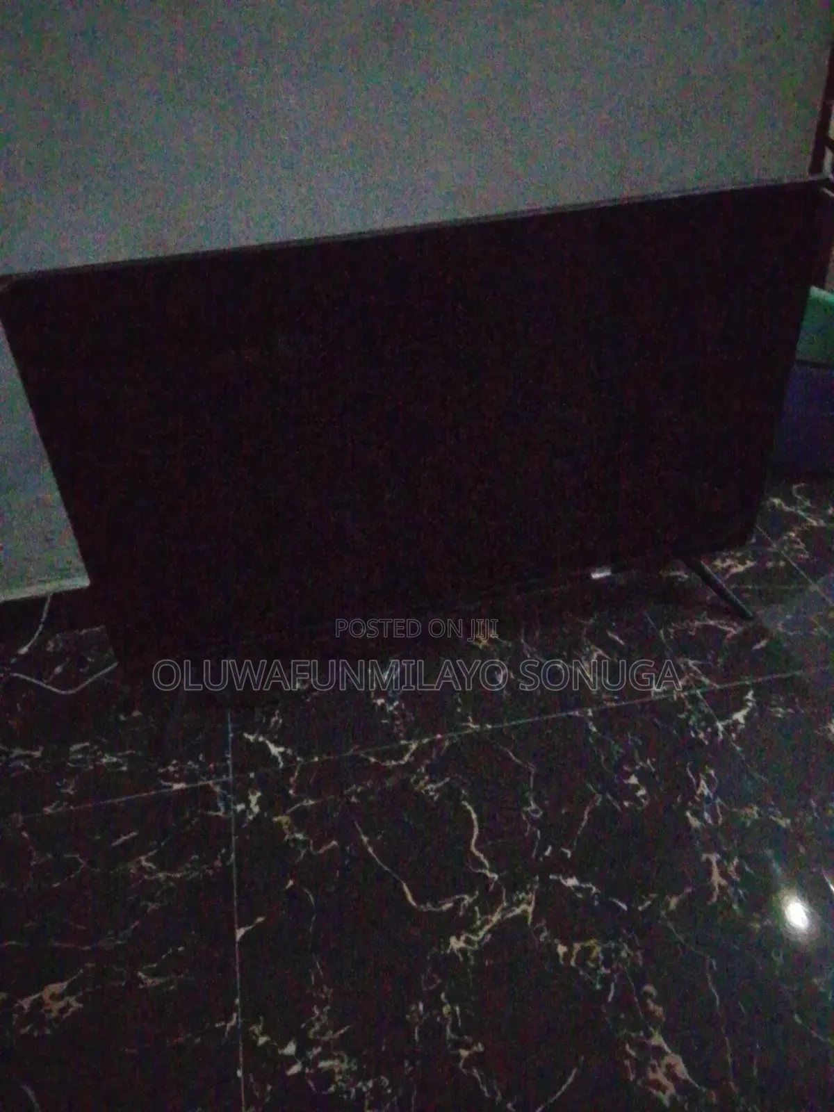 LG Smart TV 32 Inches