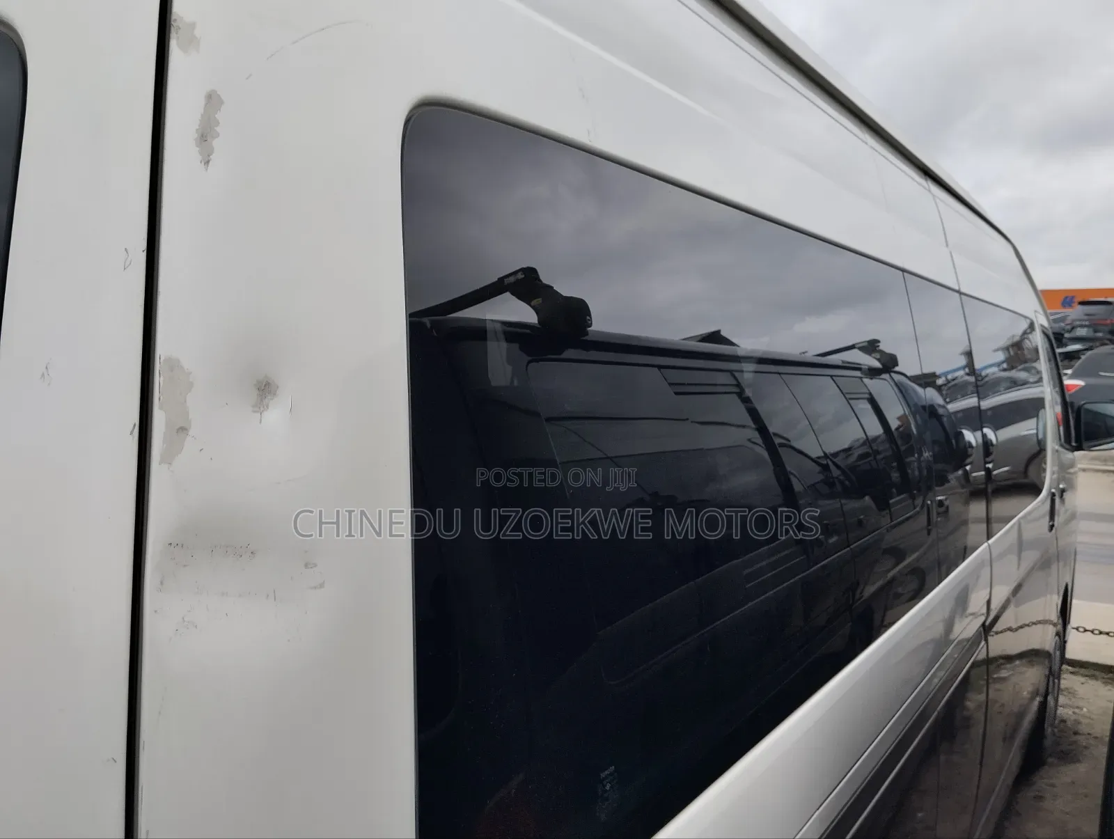 Toyota HiAce 2016 White