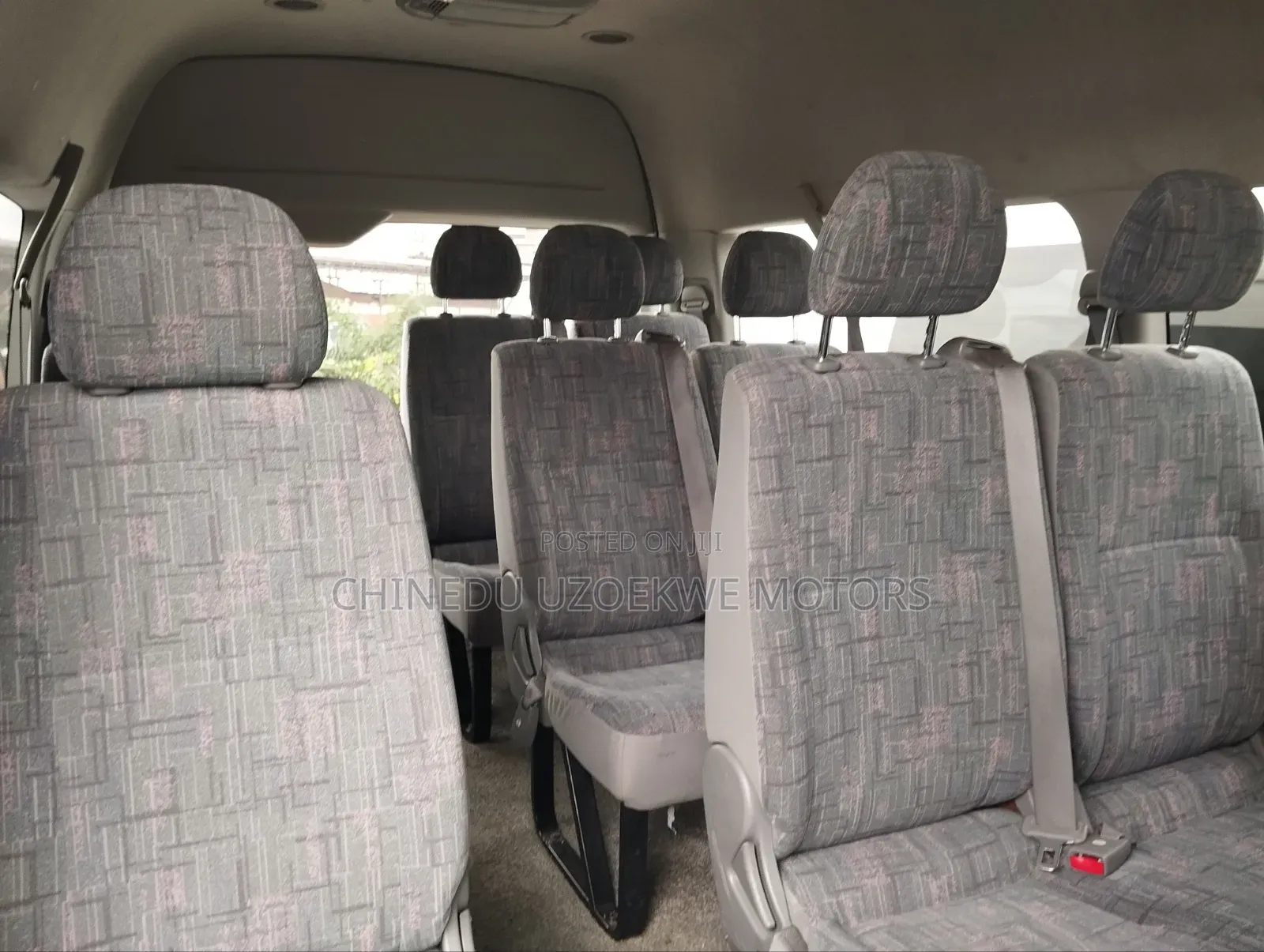 Toyota HiAce 2016 White
