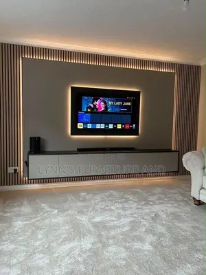 Well Finished TV Console Unit