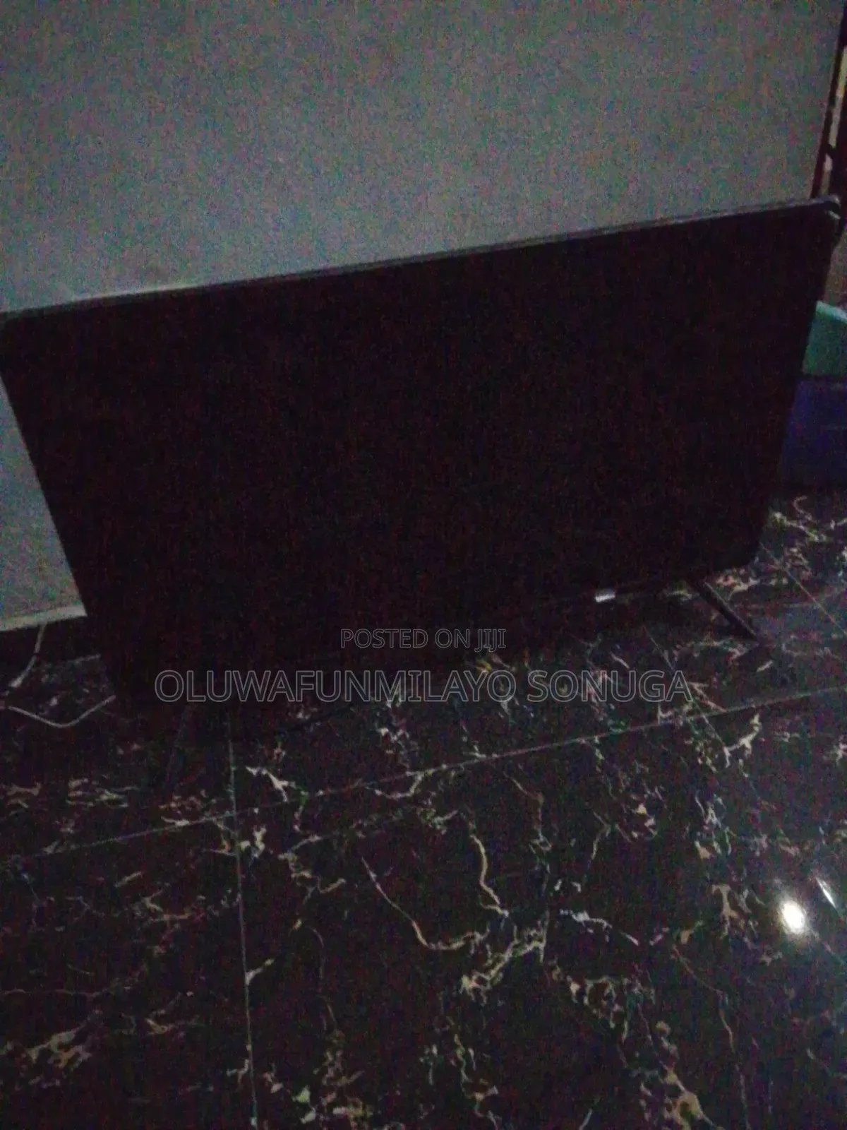 LG Smart TV 32 Inches