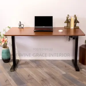 Brand New Ergonomic Height Adjustable Table 1.4m