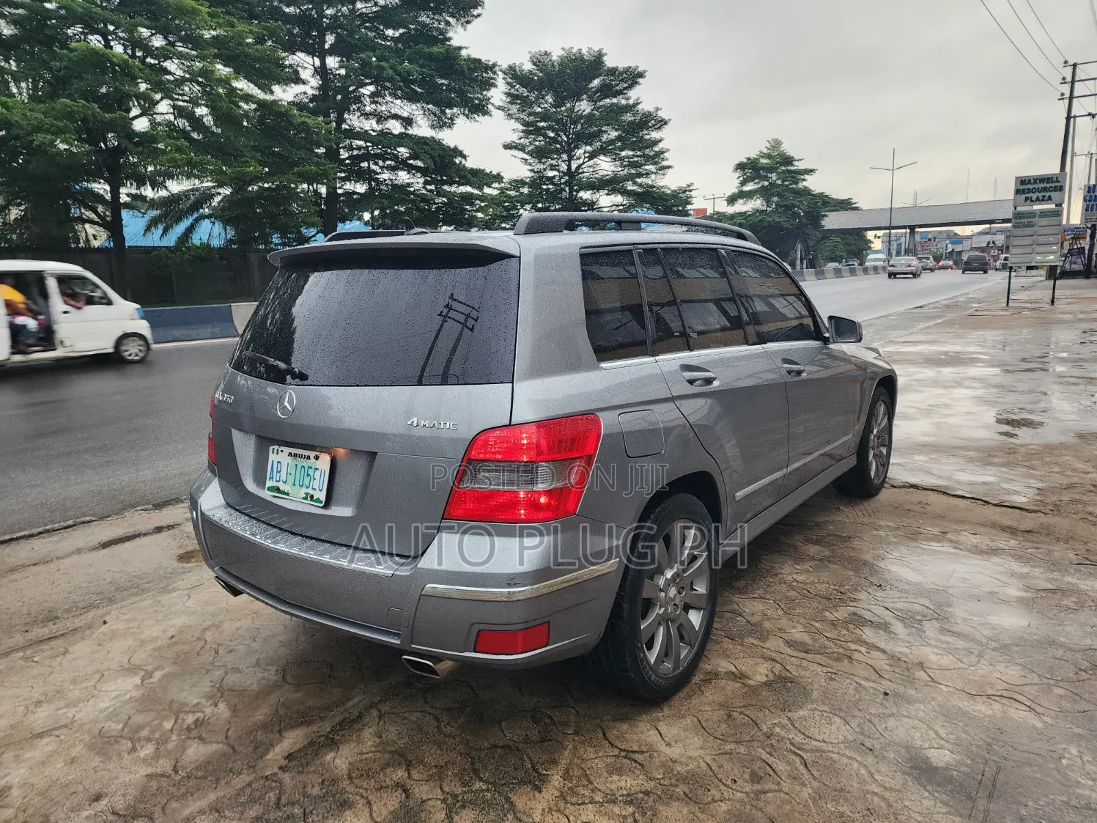Mercedes-Benz GLK-Class 2012 Gray