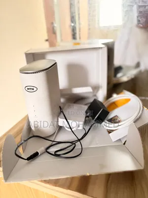 MTN 5G ZTE Mc888d Broadband Router - Complete Set