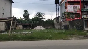 To Let : 1 Plot Major Rumuola Road, Ph