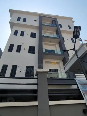 2bdrm Apartment in Lekki Phase 1 Lagos for rent