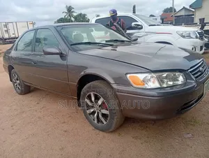 Toyota Camry 2001 Gray