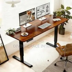 Space-Saving Electric Standing Desk 1.4m