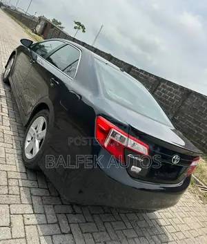 Toyota Camry SE V6 4dr Sedan (3.5L 6cyl 6A) 2012 Black