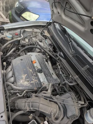 Honda Element 2004 Silver