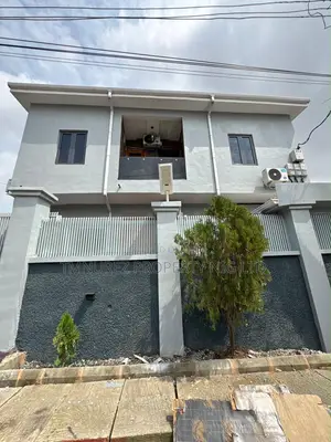 3bdrm Duplex in Surulere for sale