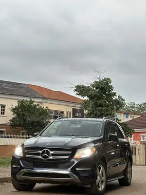 Mercedes-Benz GLE-Class GLE 350 2017 Blue