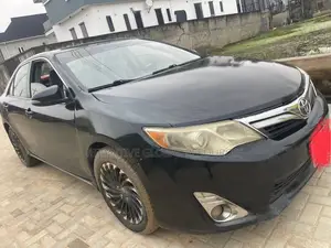 Toyota Camry LE 4dr Sedan (2.5L 4cyl 6A) 2013 Black