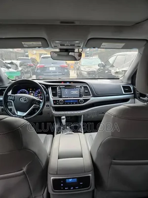 Toyota Highlander 2019 Gray