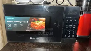 Hisense Microwave 20l