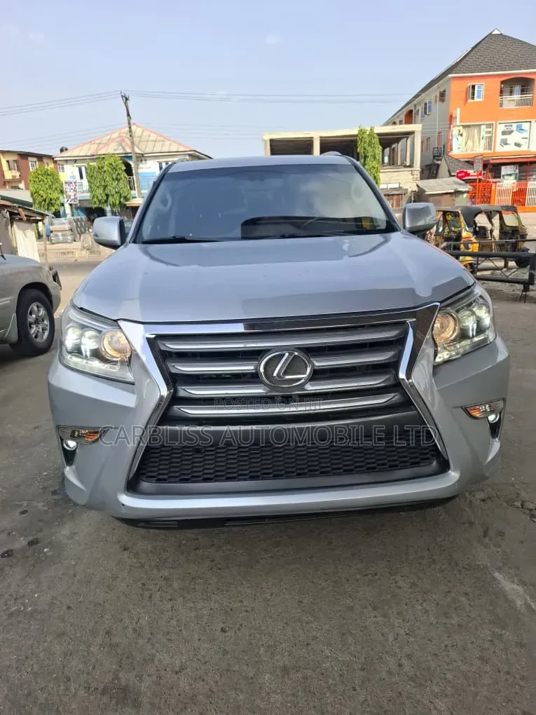 Lexus GX 2015 Silver
