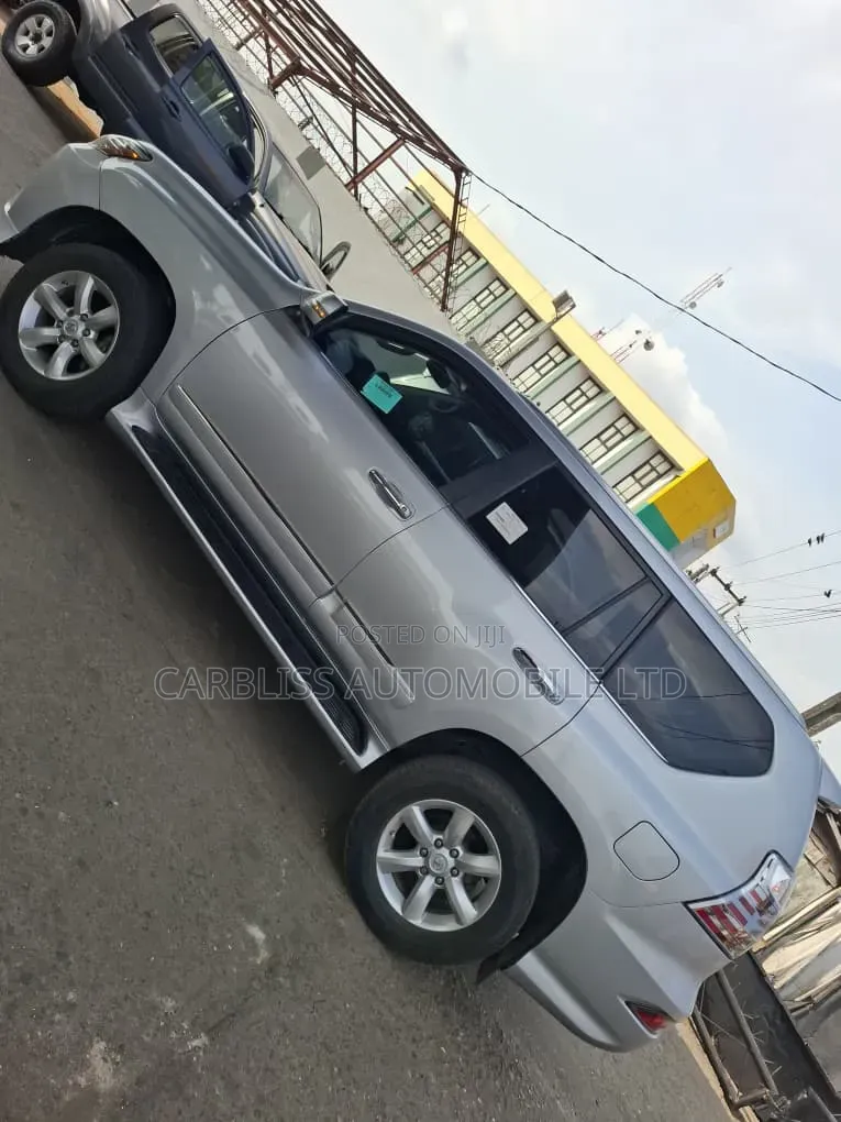 Lexus GX 2015 Silver