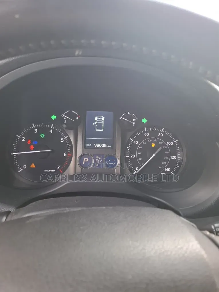 Lexus GX 2015 Silver