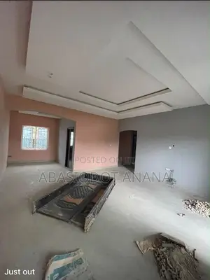 2bdrm Apartment in Oron Road Ifa, Uyo for rent