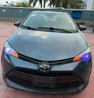Toyota Corolla 2019 Teal