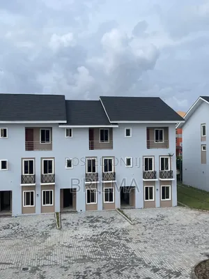 4bdrm Duplex in Durumi for sale
