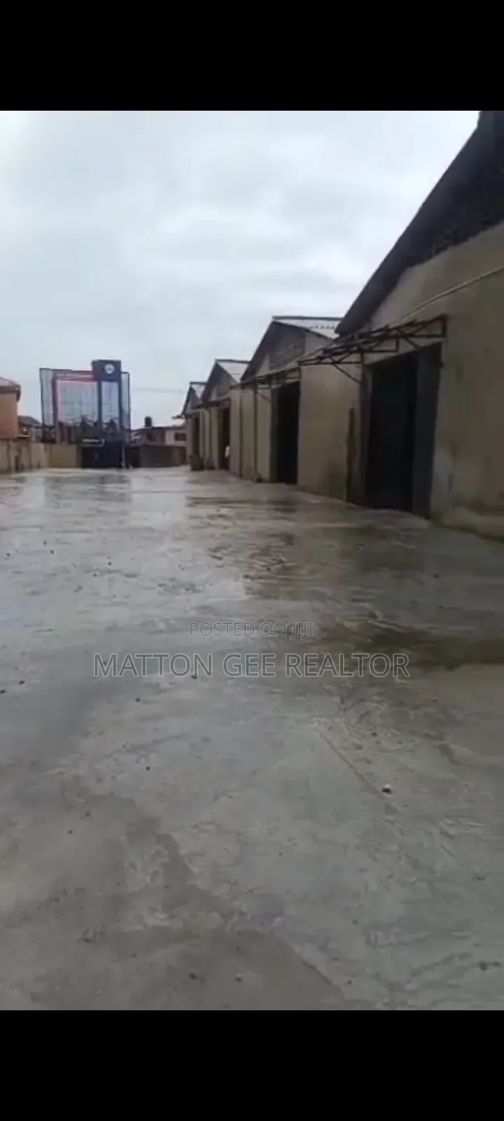 5 Bay Warehouse