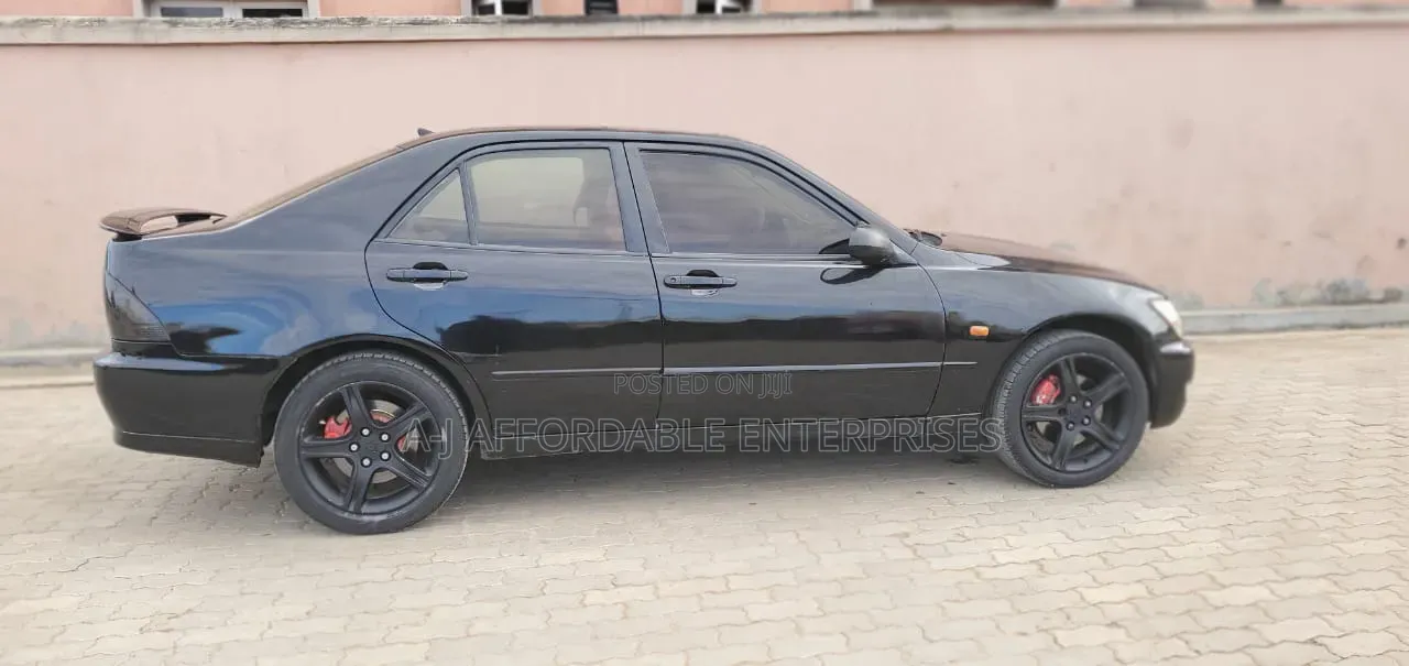 Lexus IS Automatic 2004 Black